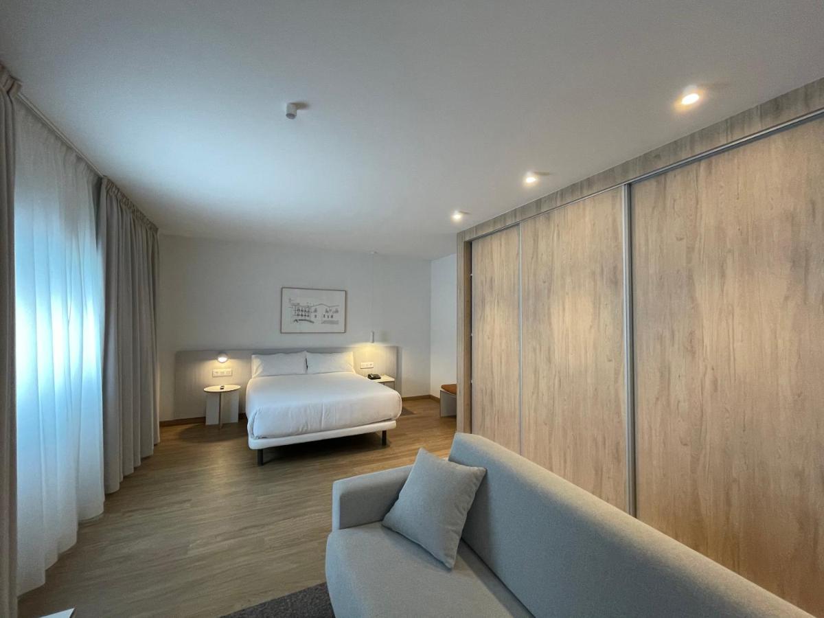 Apartamentos Forum Ceao Lugo Eksteriør bilde